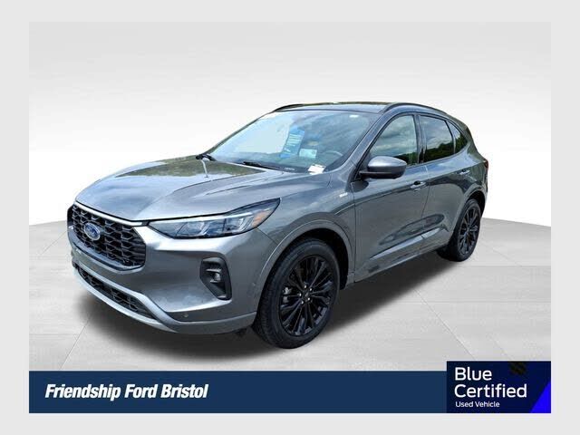 2024 FORD Escape