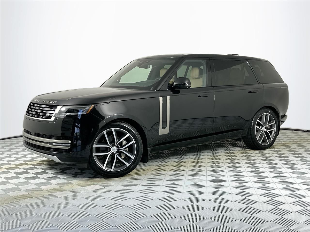 2024 LAND ROVER Range Rover