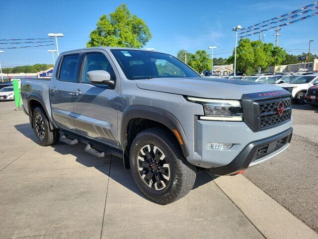 2024 NISSAN Frontier