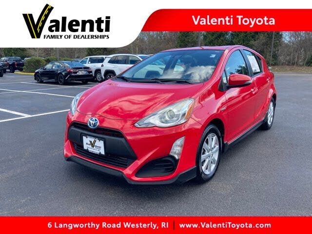 2017 TOYOTA Prius