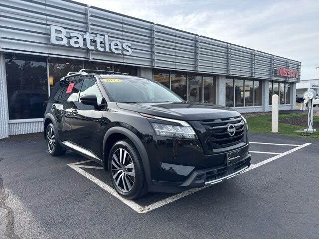 2023 NISSAN Pathfinder