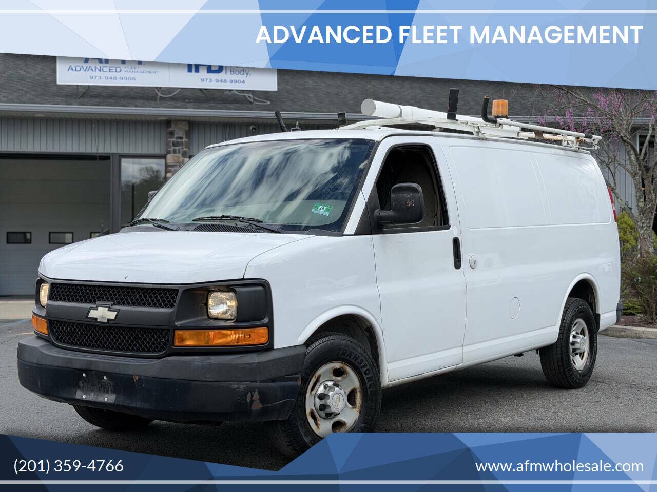 2011 CHEVROLET Express