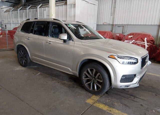 2018 VOLVO XC90