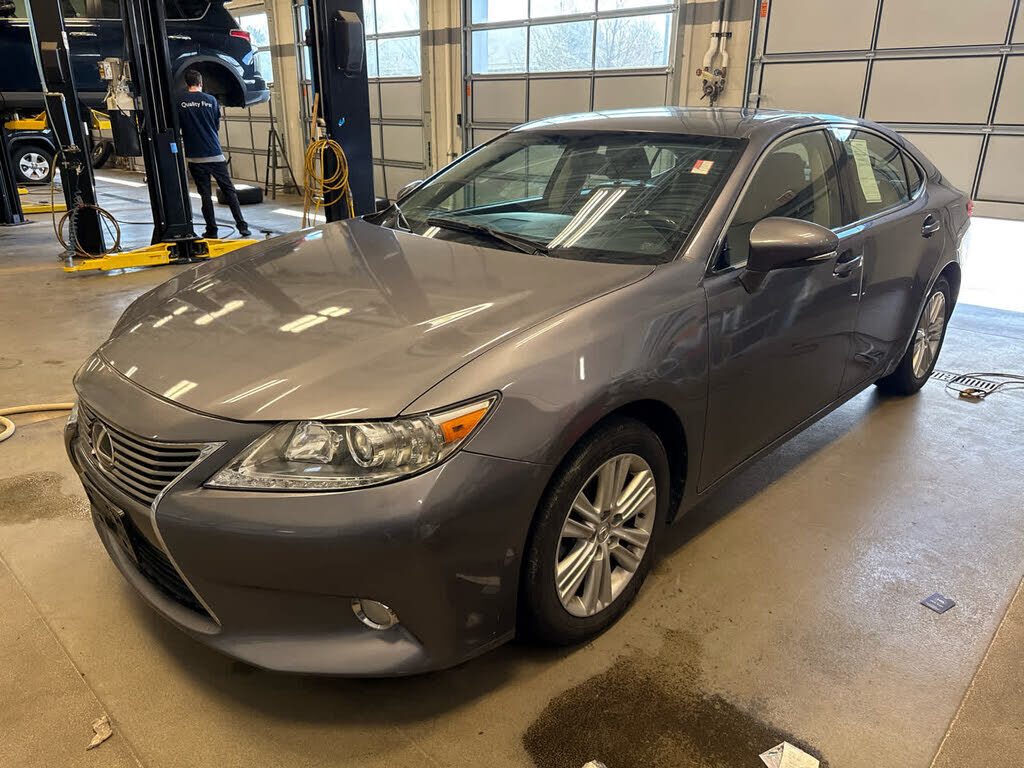 2015 LEXUS ES