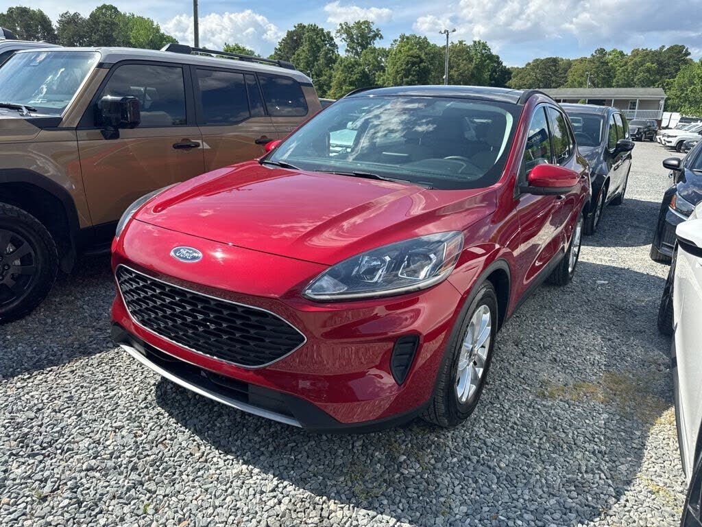 2021 FORD Escape