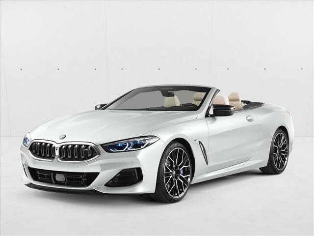2023 BMW M8