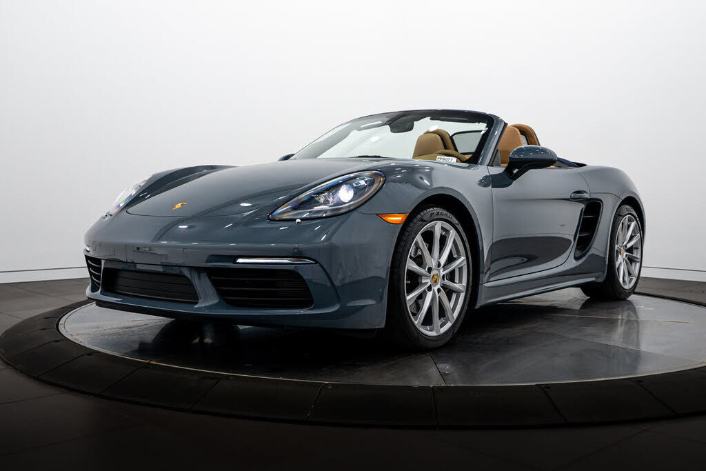 2017 PORSCHE Boxster