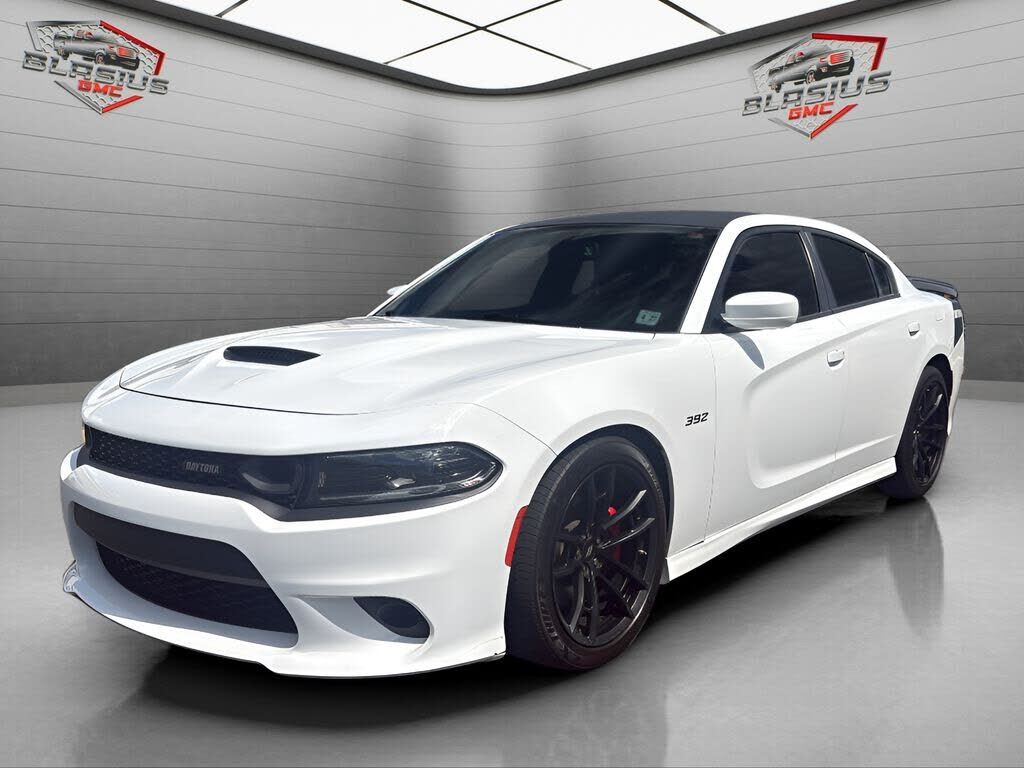 2022 DODGE Charger
