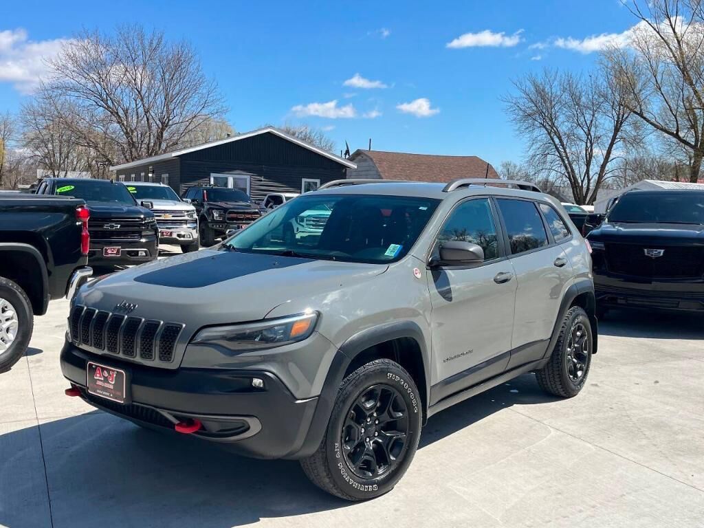 2019 JEEP Cherokee