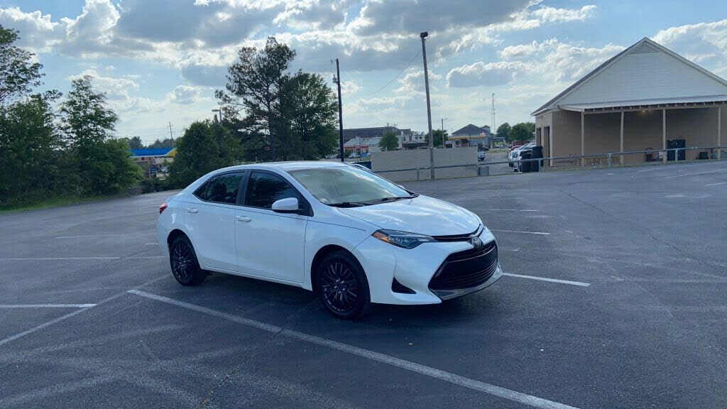 2018 TOYOTA Corolla