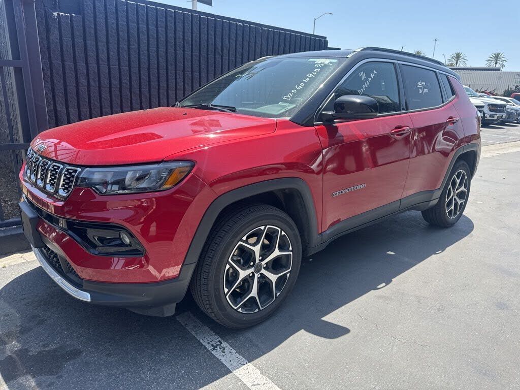 2025 JEEP Compass