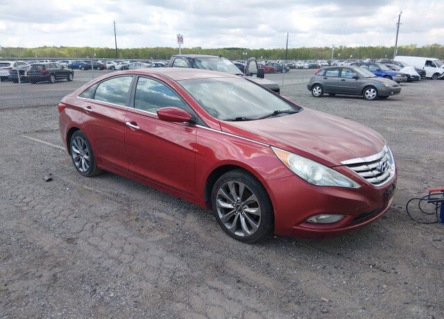 2011 HYUNDAI Sonata