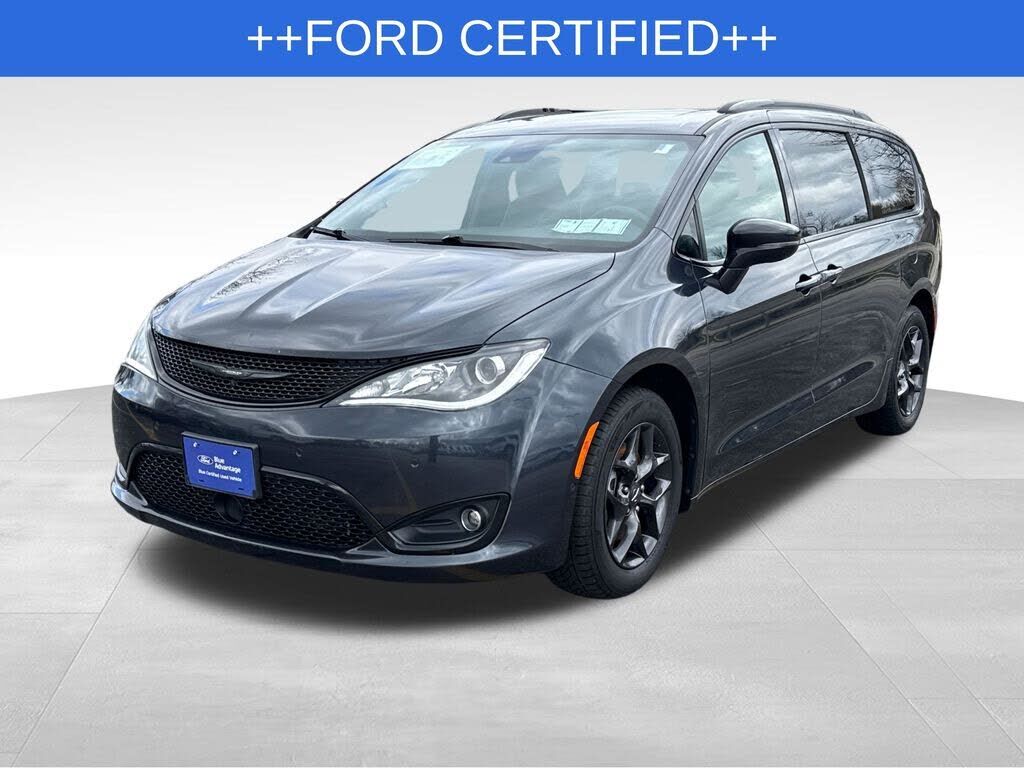 2019 CHRYSLER Pacifica