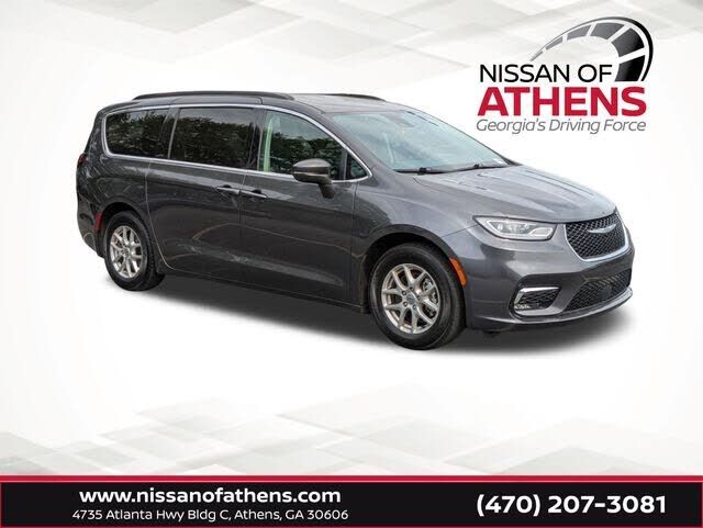 2022 CHRYSLER Pacifica