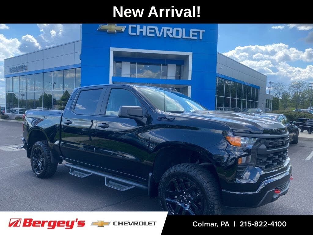 2025 CHEVROLET Silverado