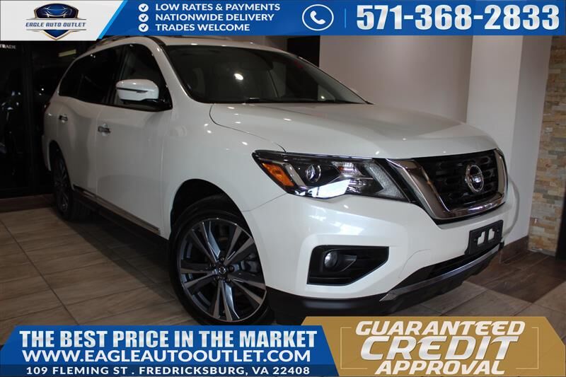 2017 NISSAN Pathfinder