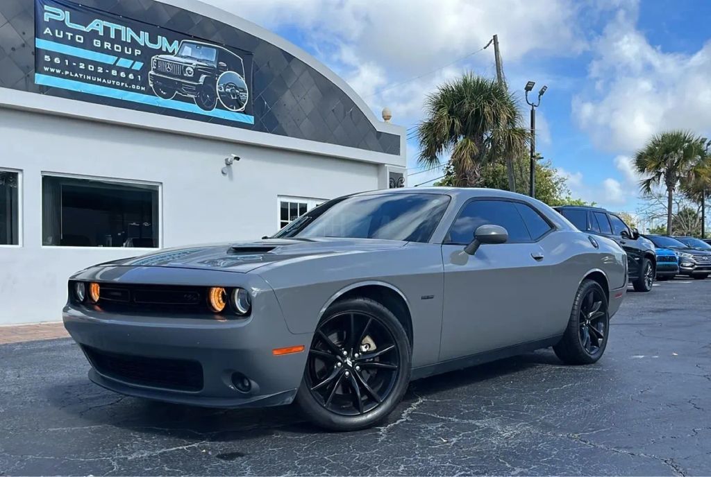 2018 DODGE Challenger