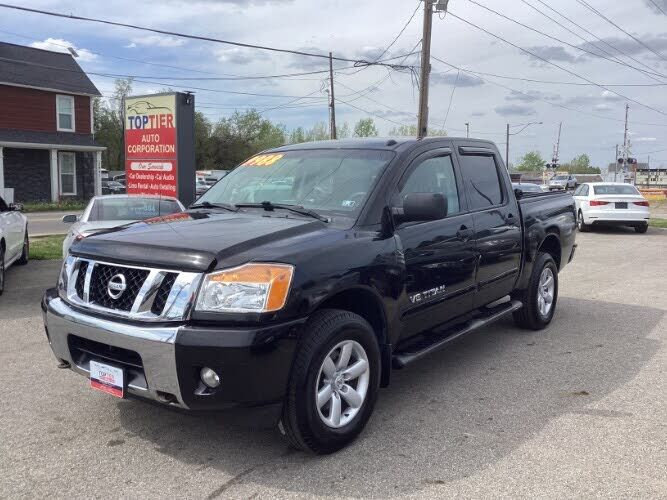 2014 NISSAN Titan