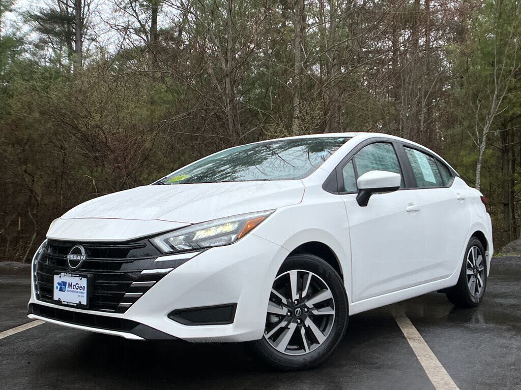 2025 NISSAN Versa