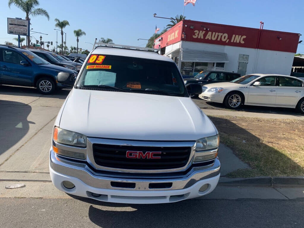 2003 GMC Sierra