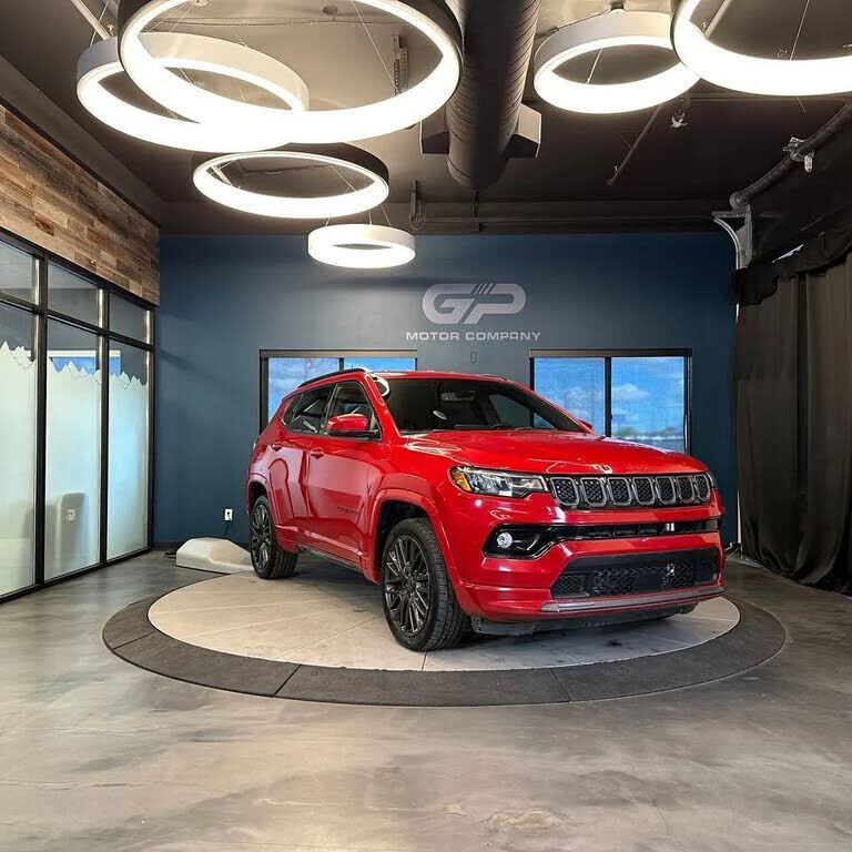 2023 JEEP Compass