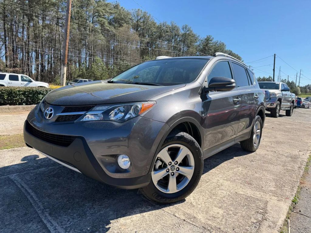2015 TOYOTA RAV4