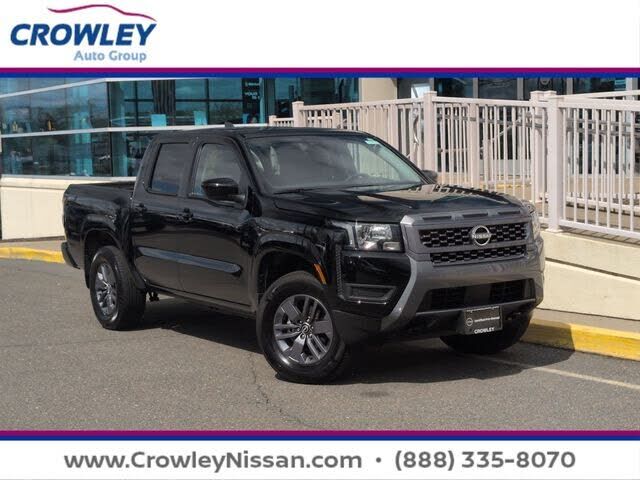 2025 NISSAN Frontier