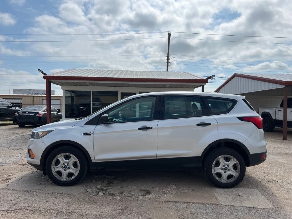 2019 FORD Escape