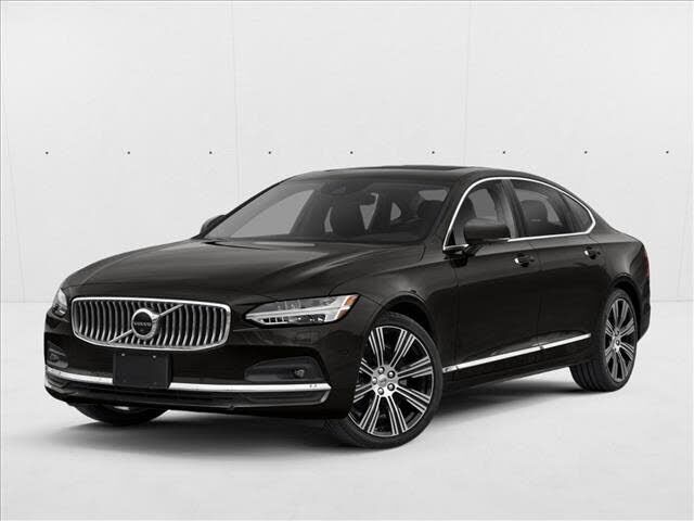 2022 VOLVO S90