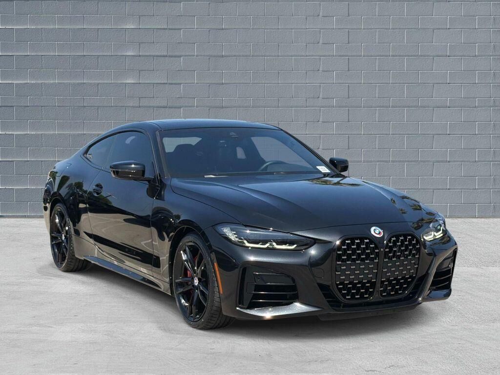 2023 BMW M4