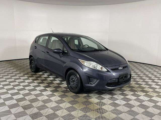 2013 FORD Fiesta