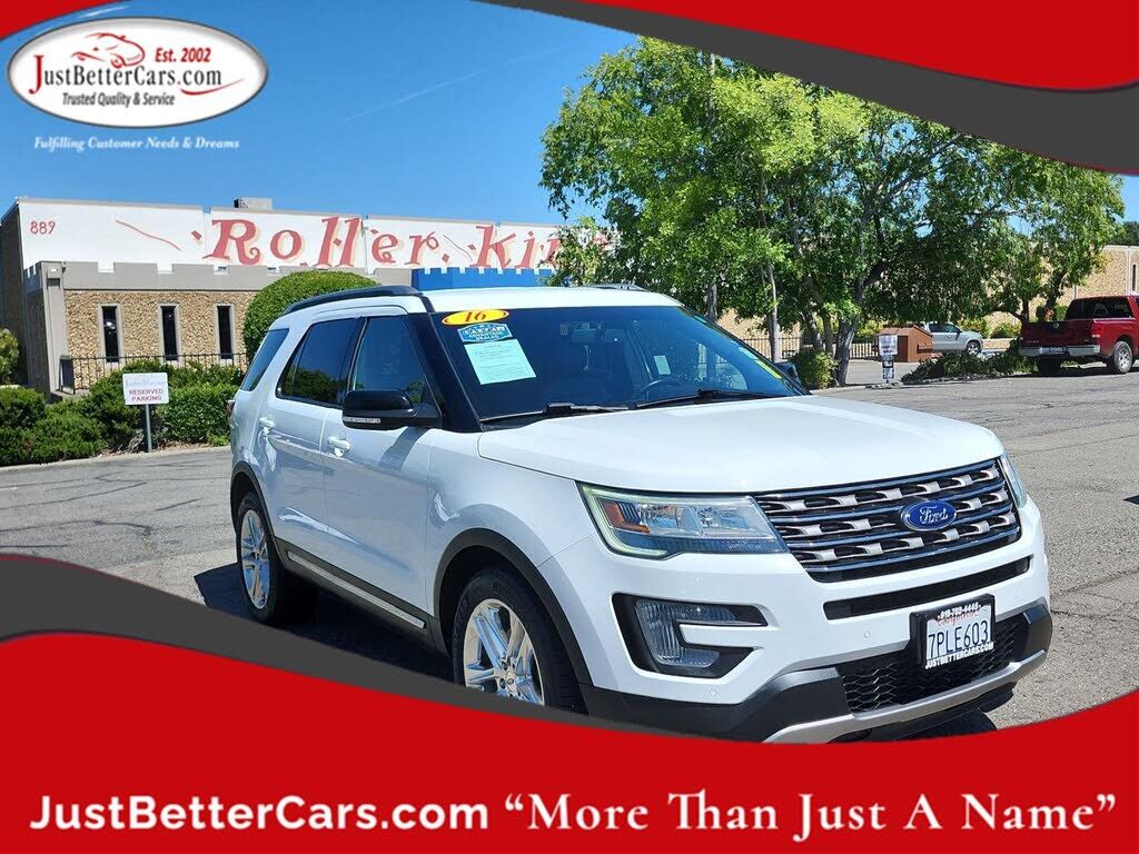 2016 FORD Explorer