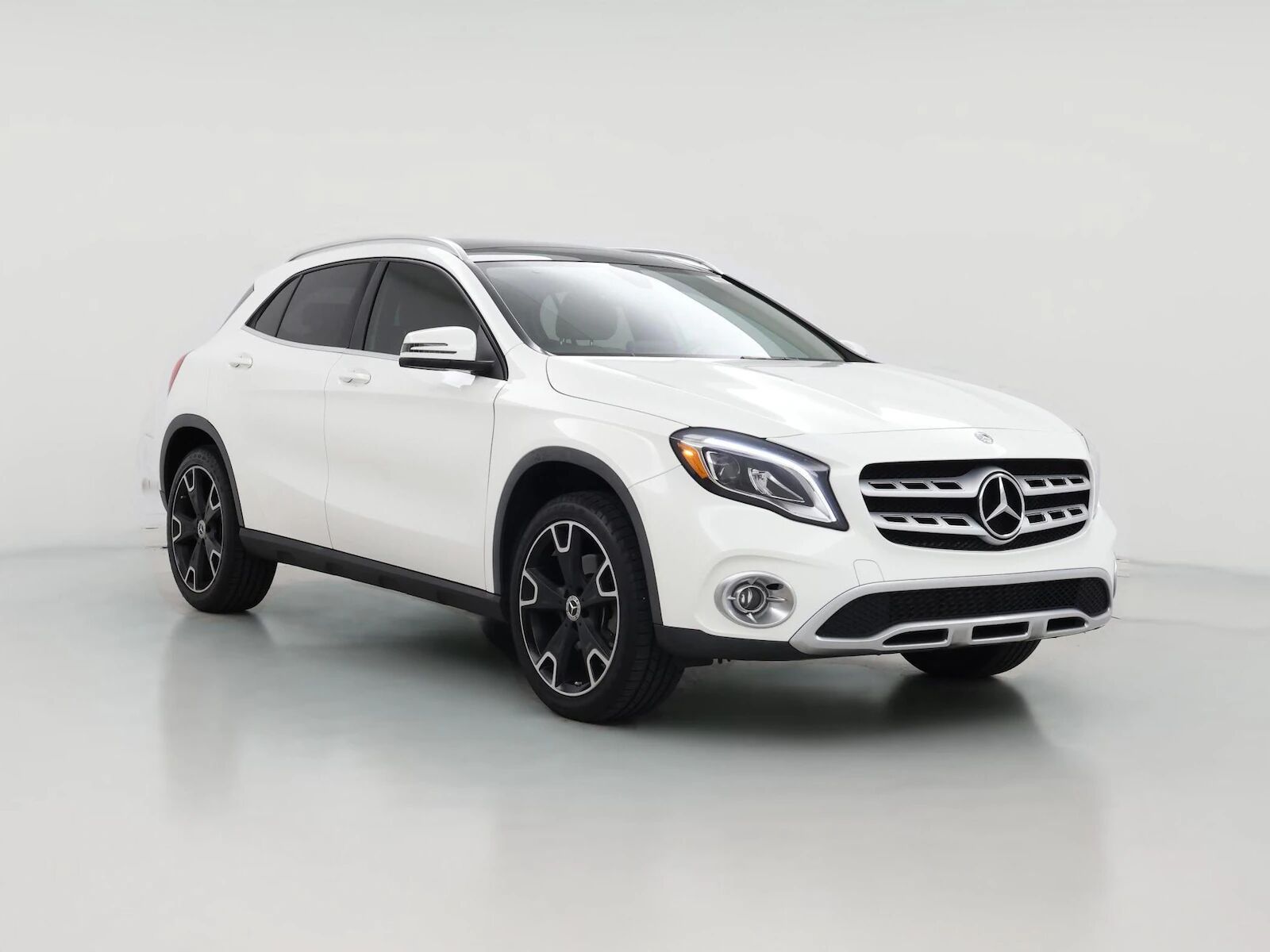 2019 MERCEDES-BENZ GLA-Class