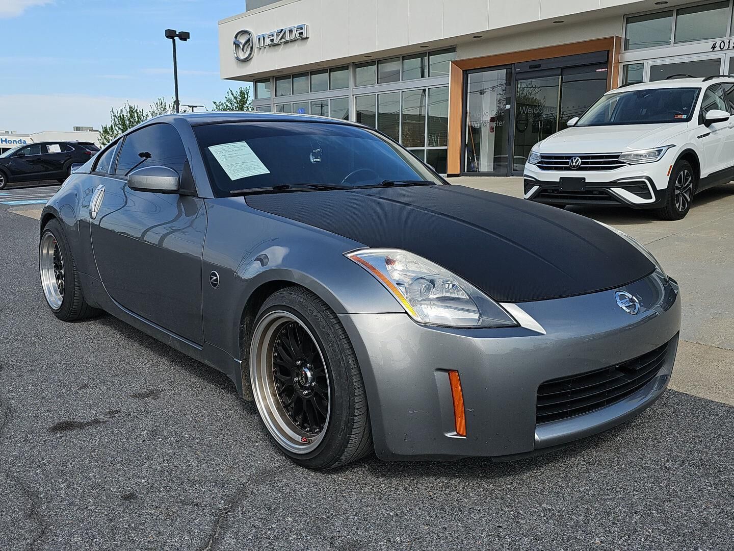 2004 NISSAN 350Z