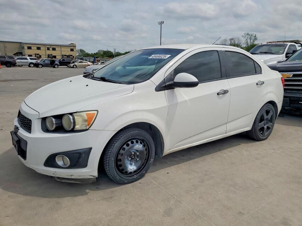 2015 CHEVROLET Sonic