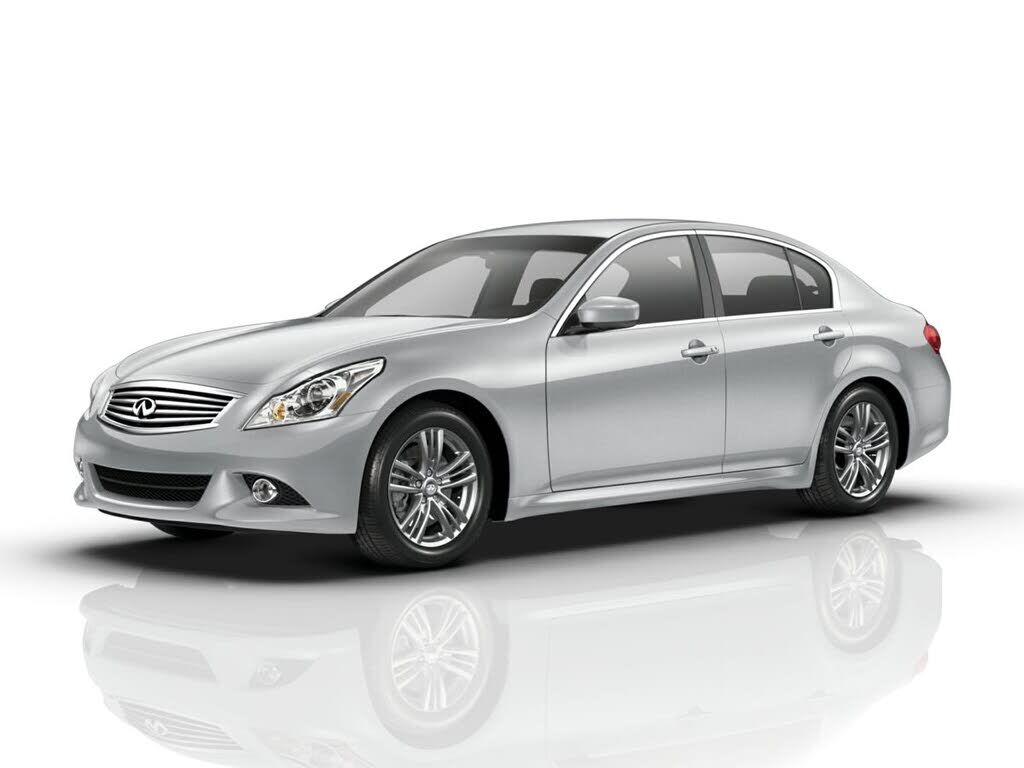 2012 INFINITI G37