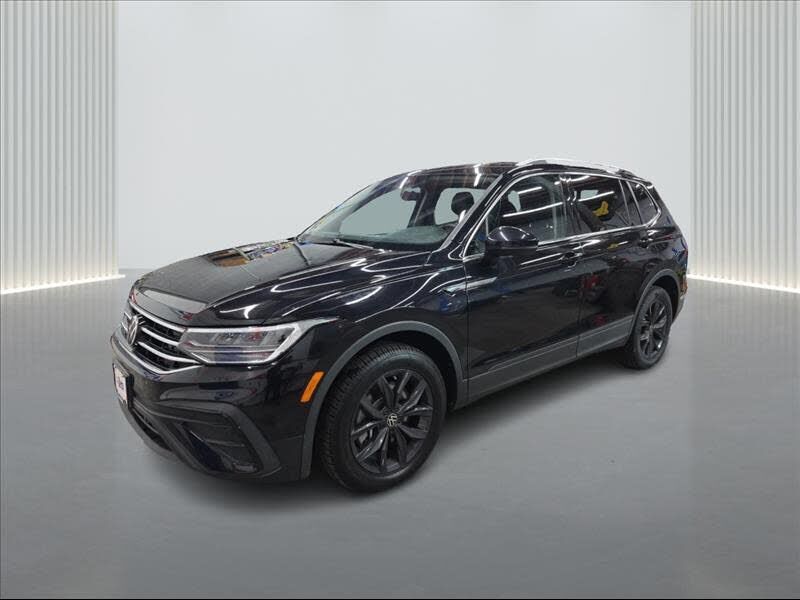 2022 VOLKSWAGEN Tiguan
