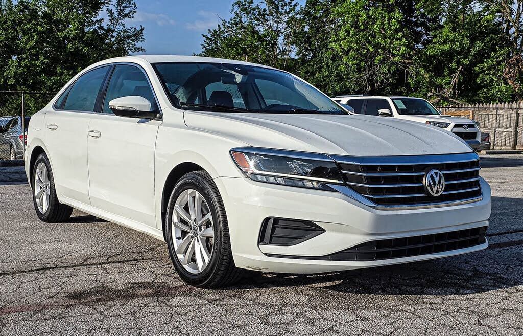 2020 VOLKSWAGEN Passat