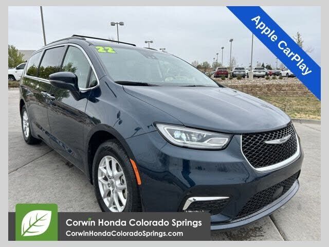 2022 CHRYSLER Pacifica