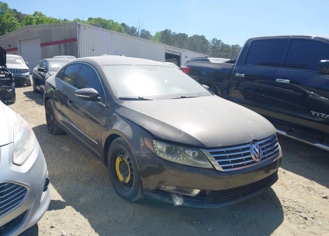 2013 VOLKSWAGEN Passat