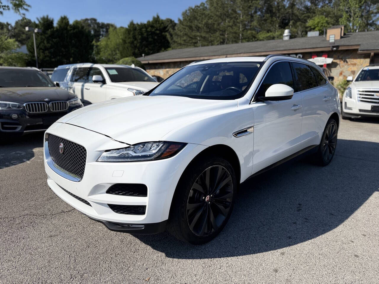 2019 JAGUAR F-Pace