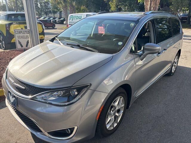 2020 CHRYSLER Pacifica