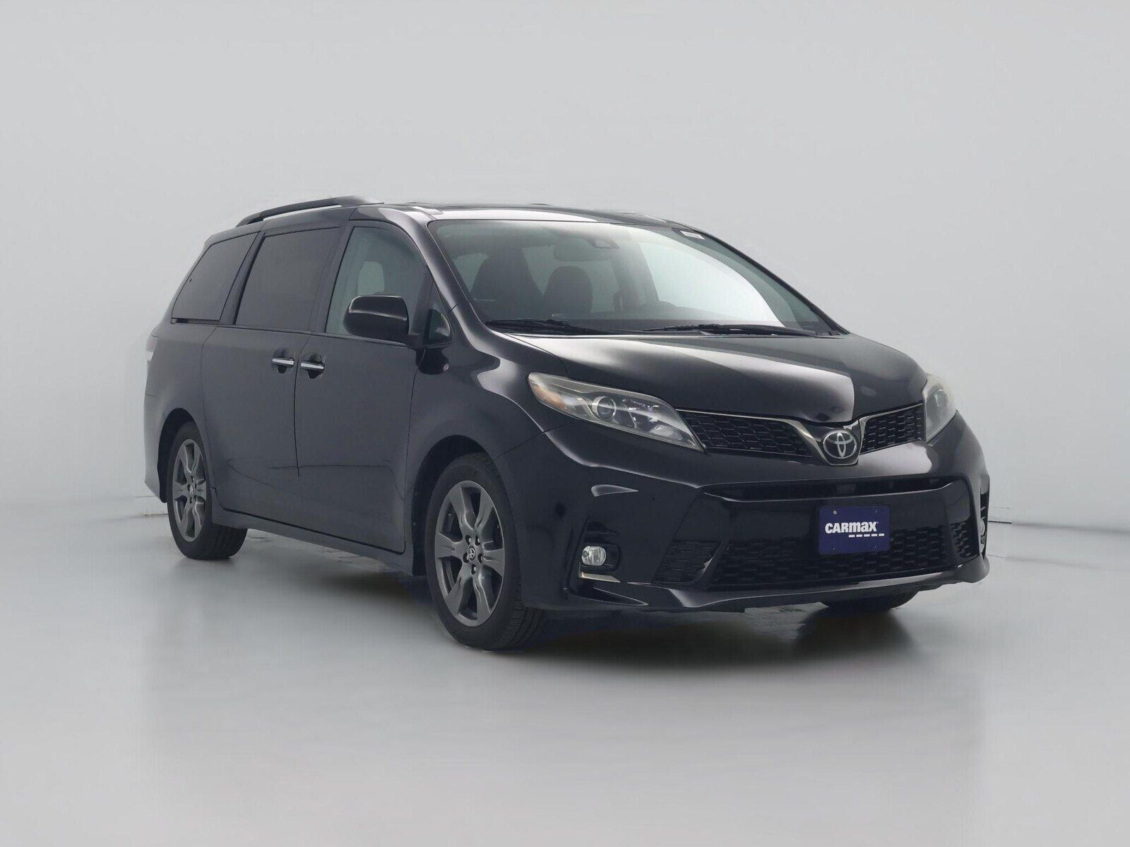 2019 TOYOTA Sienna