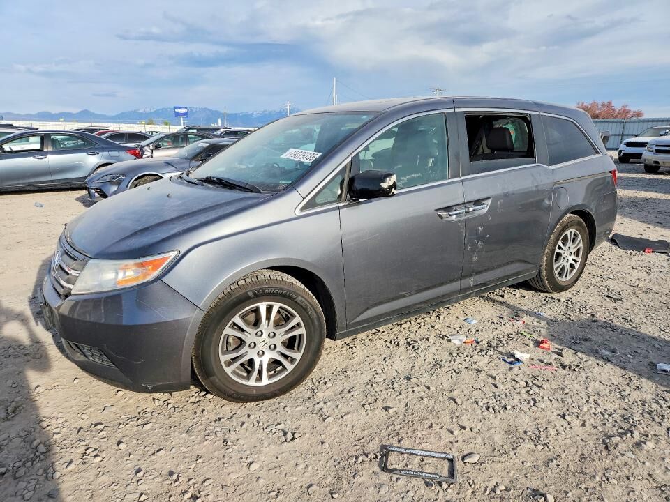 2013 HONDA Odyssey