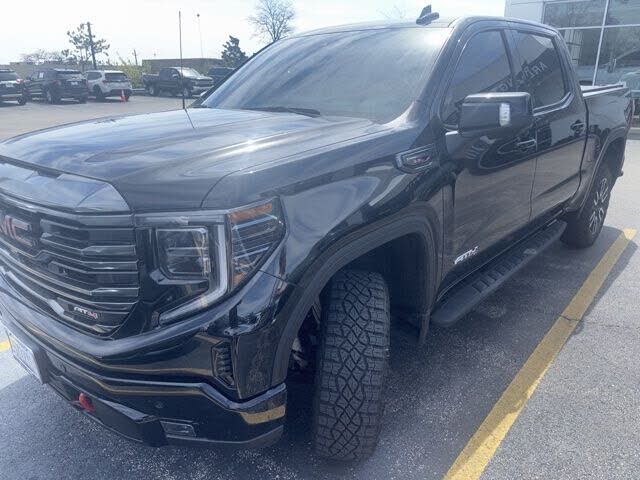 2024 GMC Sierra
