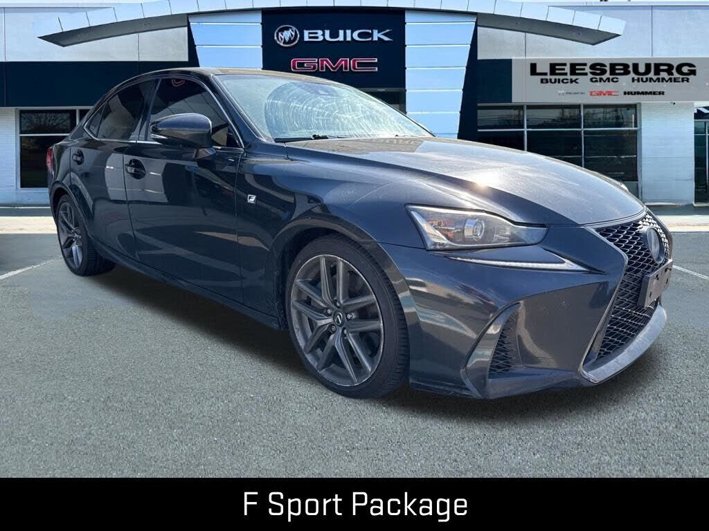 2017 LEXUS IS