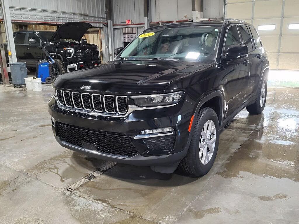 2022 JEEP Grand Cherokee