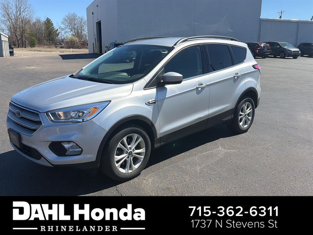 2017 FORD Escape