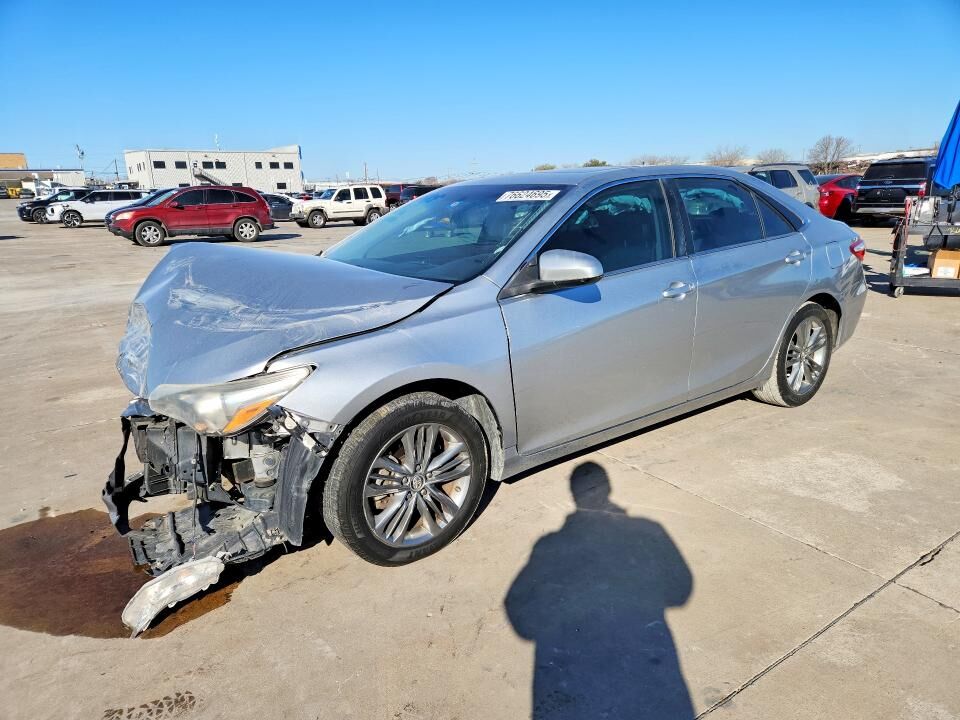 2017 TOYOTA Camry