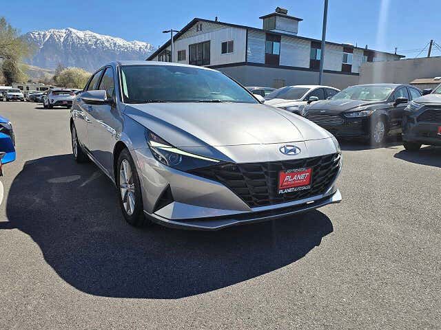 2021 HYUNDAI Elantra
